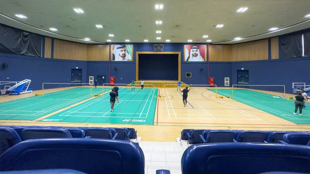Tennis court at estay