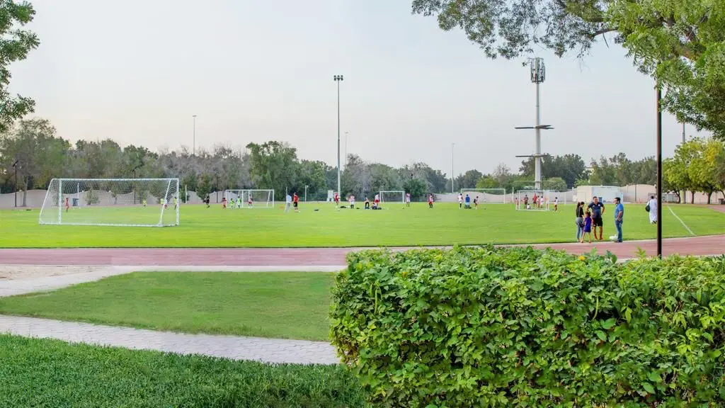 Running track in estay